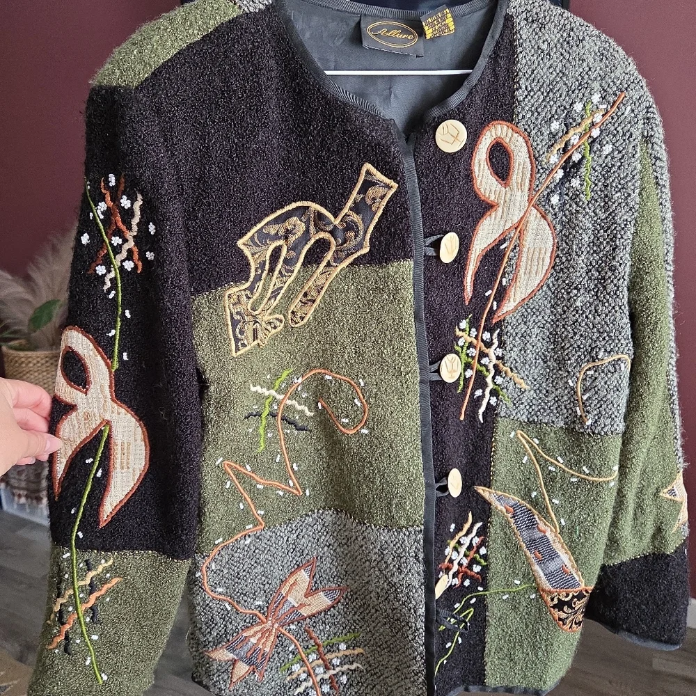 Vintage Embroidered Patchwork Jacket Boho Artsy Streetwear Textured Statement - Picture 9 of 9